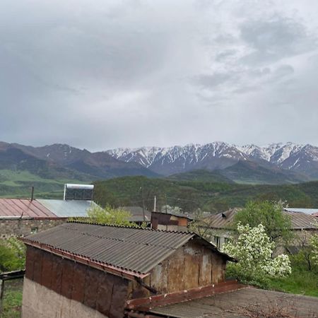 Bed & Breakfast Gevorgyans' Tatev Esterno foto